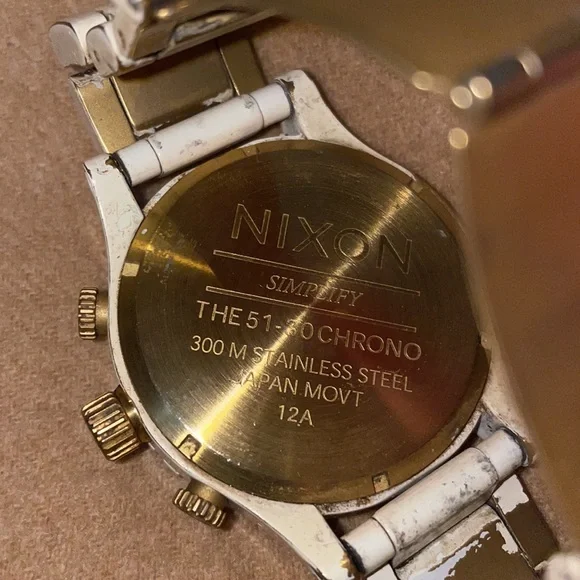 51-30 CHRONOGRAPH WHITE.